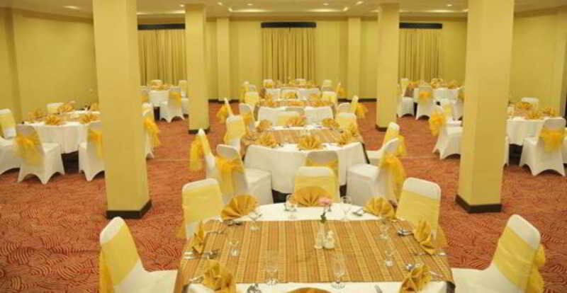 Capital O 1128 Hotel Imara Palembang Dış mekan fotoğraf