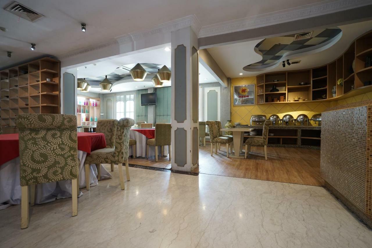 Capital O 1128 Hotel Imara Palembang Dış mekan fotoğraf