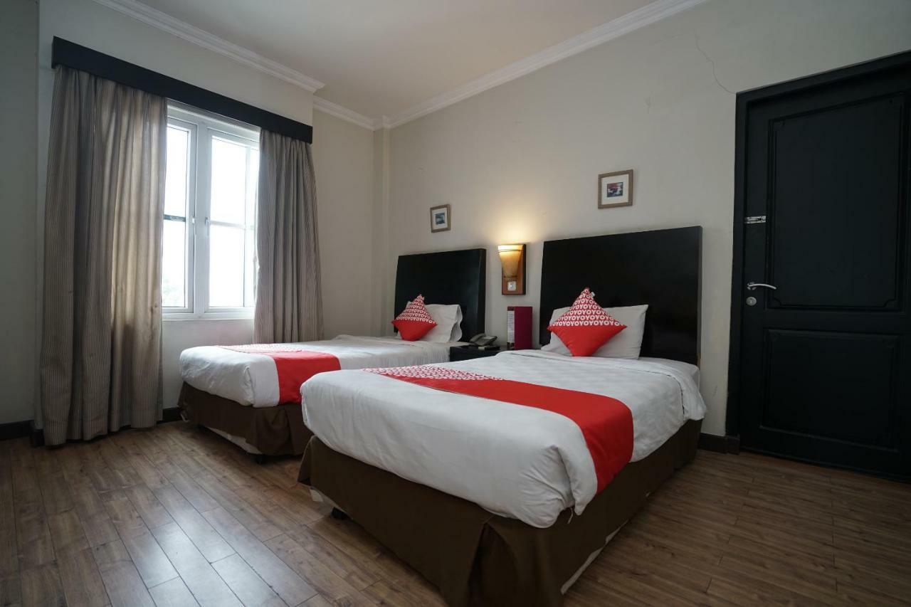 Capital O 1128 Hotel Imara Palembang Dış mekan fotoğraf