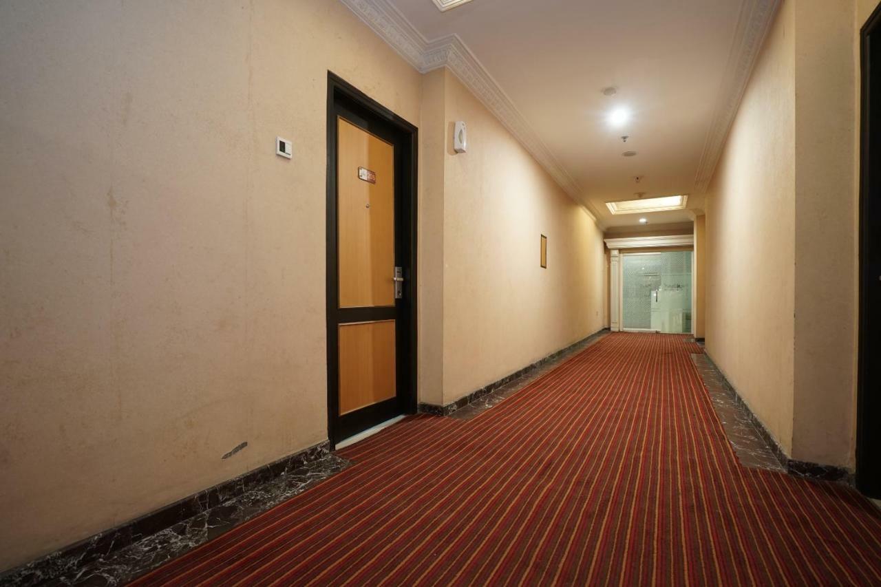 Capital O 1128 Hotel Imara Palembang Dış mekan fotoğraf